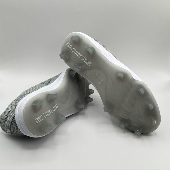 Women's UA Glyde 2 MT TPU Softball Cleats 3026603-102 Size 9 New - Picture 8 of 11